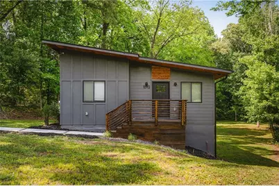 1092 Hillcrest Drive SE, Atlanta, GA 30316 - Photo 1