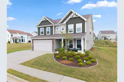 537 Redfish Way, Hoschton, GA 30548 - Photo 1