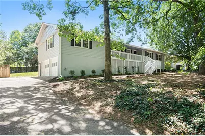 80 Pinehurst Lane, Marietta, GA 30068 - Photo 1