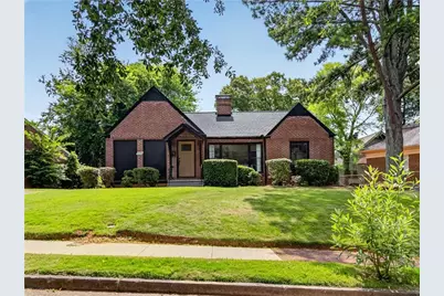 1376 Everett Place SW, Atlanta, GA 30310 - Photo 1