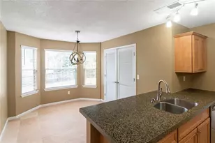 3117 Stonebridge Creek Dr, Lithonia, GA 30058 - Photo 10