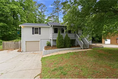 4478 S Springwood Drive SW, Smyrna, GA 30082 - Photo 1