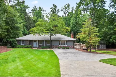 4000 Lower Roswell Road, Marietta, GA 30068 - Photo 1