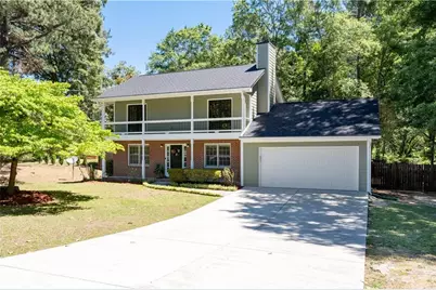 2526 Ashworth Lake Road, Snellville, GA 30078 - Photo 1