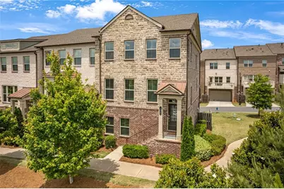424 Montclair Court, Woodstock, GA 30188 - Photo 1