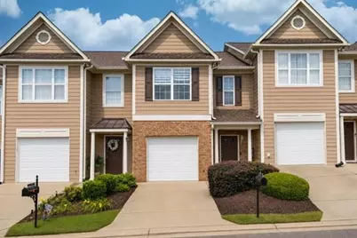 6311 Shoreview Circle, Flowery Branch, GA 30542 - Photo 1