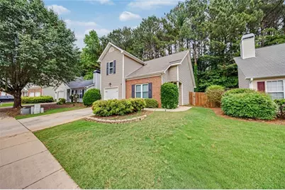 206 Park Place, Woodstock, GA 30189 - Photo 1