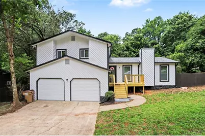 3415 Sheree Trail SW, Stone Mountain, GA 30087 - Photo 1