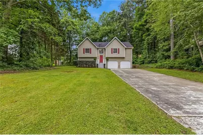94 Hollis Circle, Dallas, GA 30157 - Photo 1