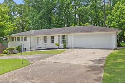 6181 Shallow Wood Lane, Douglasville, GA 30135 - Photo 1
