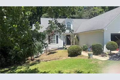 4724 Melbourne Trail, Flowery Branch, GA 30542 - Photo 1