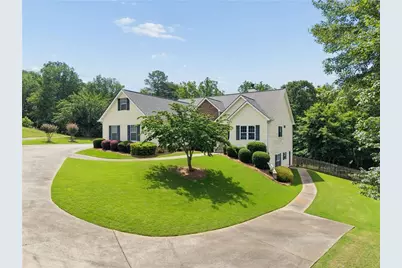 121 Chestnut Hill Drive, Canton, GA 30114 - Photo 1