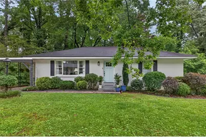 558 Boyds Drive SE, Marietta, GA 30067 - Photo 1