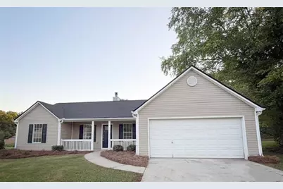 711 Cloverdale Drive, Monroe, GA 30656 - Photo 1