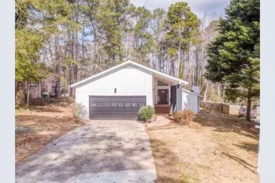 6788 E Woodridge Place E, Douglasville, GA 30135 - Photo 1