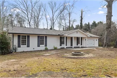 1180 Lakeshore Circle, Gainesville, GA 30501 - Photo 1