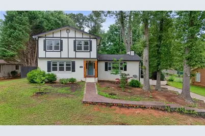 695 Shannon Green Circle SW, Mableton, GA 30126 - Photo 1