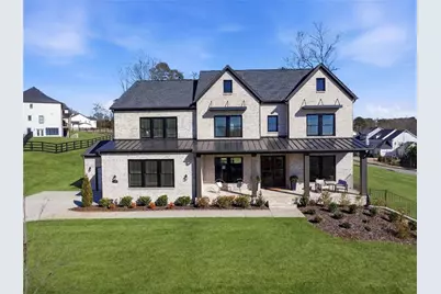 17105 River Overlook Drive, Roswell, GA 30075 - Photo 1