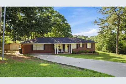 112 Pine Street, Calhoun, GA 30701 - Photo 1