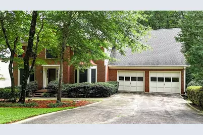 760 Edgewater Lane NW, Kennesaw, GA 30144 - Photo 1