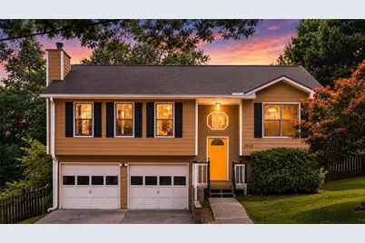 5548 Elderberry Lane, Flowery Branch, GA 30542 - Photo 1