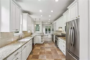 6 Arc Way NE, Atlanta, GA 30305 - Photo 6