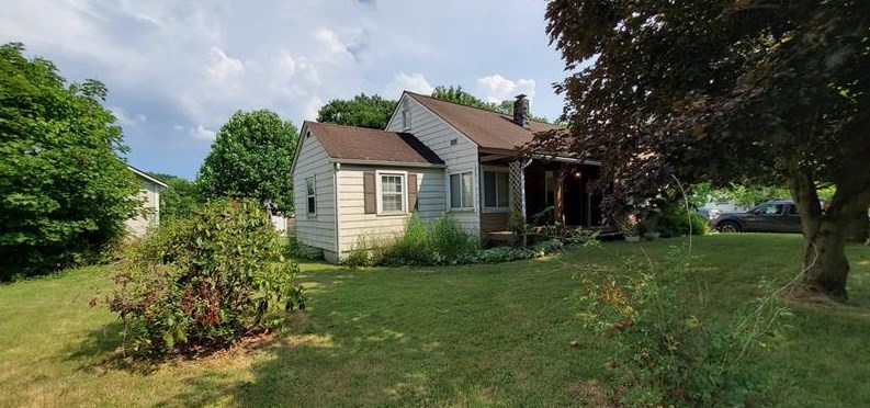 190 Chicora Rd, Butler, PA 16001-2245