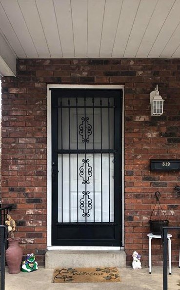 319 Short St, Monessen, PA 15062-1547