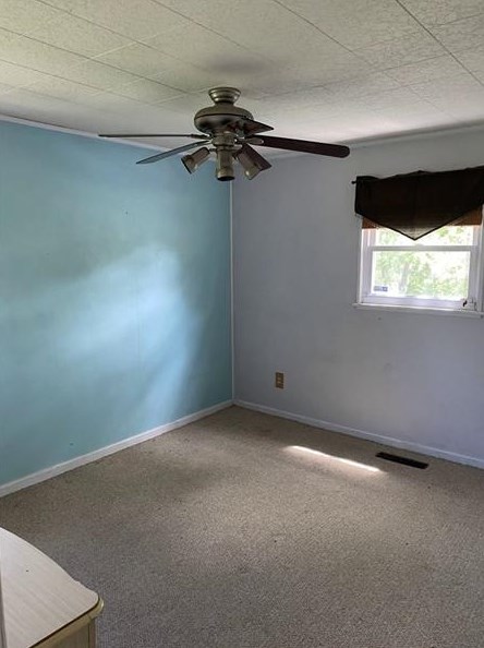 10912 Carlson Dr, North Huntingdon PA 15642-4224 exterior