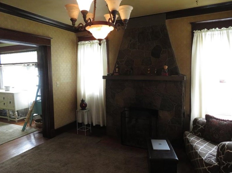 321 New Castle St, Butler PA 16001 exterior