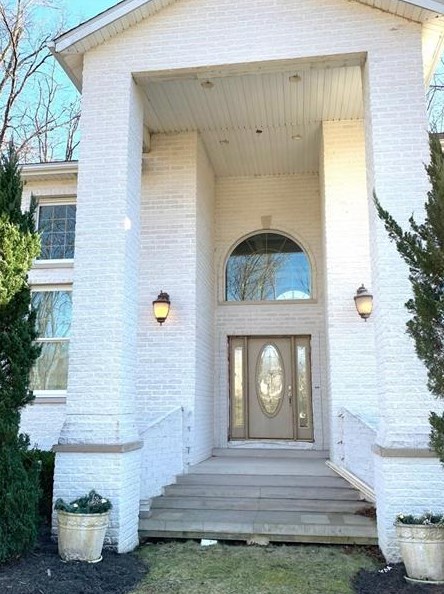 104 Mulberry Dr, Butler, PA 16001-2980