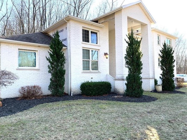 104 Mulberry Dr, Butler PA 16001-2980 exterior