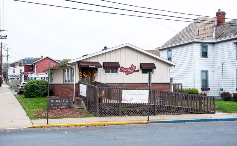 349 New York Ave, Rochester, PA 15074