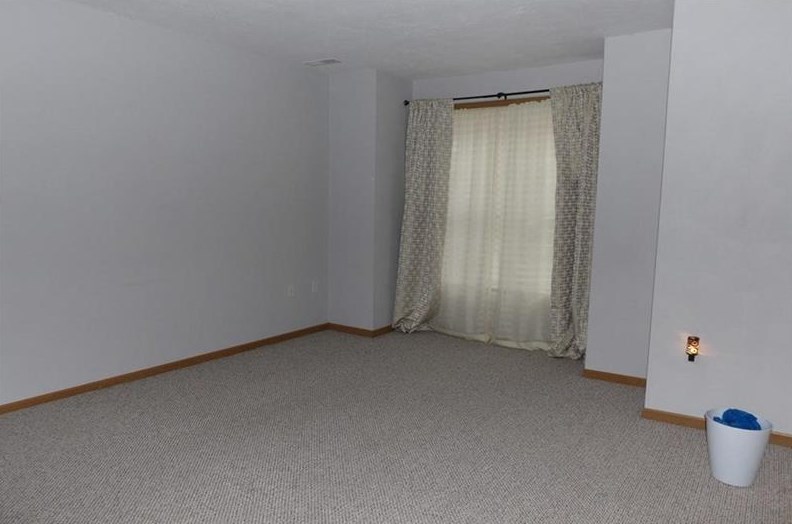 235 W Center St, Meadville, PA 16335