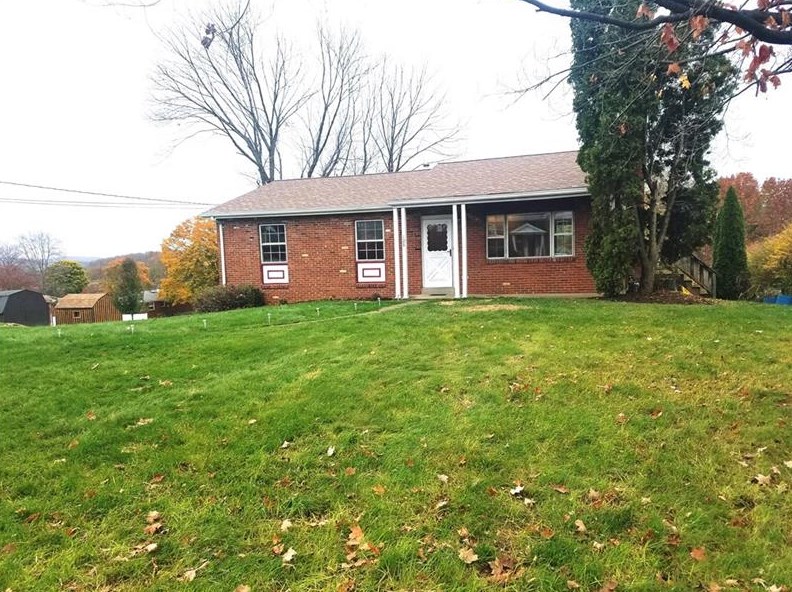 128 Tanglewood Dr, Valencia, PA 16059-2554