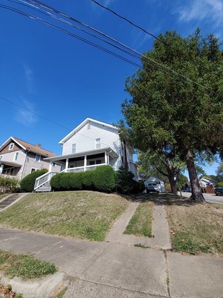 700 Duncan Ave, Washington, PA 15301-4133