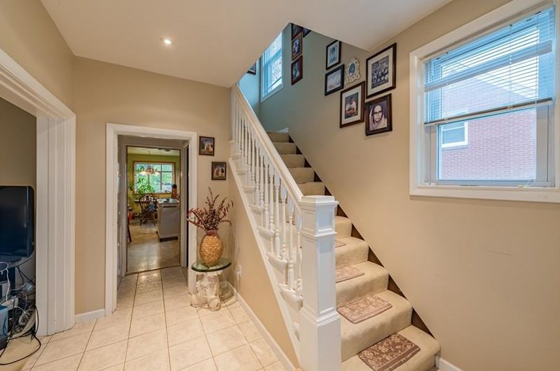 1519 Ashland St, Greensburg, PA 15601-5418