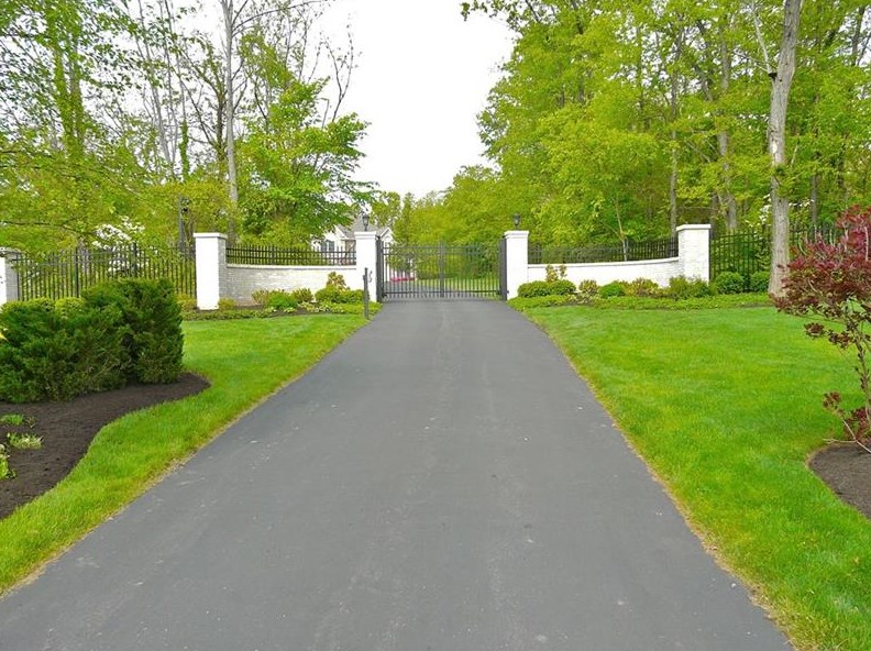 194 Camp Meeting Rd Ext, Sewickley, PA 15143