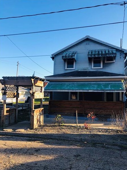 224 Railroad Ave, Avonmore, PA 15618