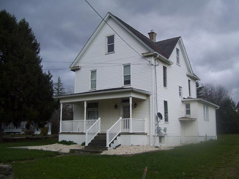 616 Charles Houck Rd, Latrobe, PA 15650