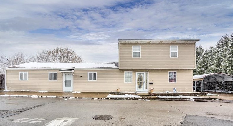 372 Atlantic Ave, Monaca, PA 15061-1716