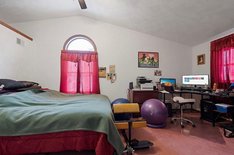 1452 Judy Ln, Monroeville, PA 15146-3927