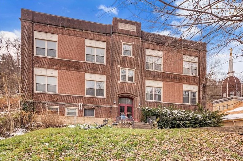1580 Electric Ave, East Pgh, PA 15112-1337