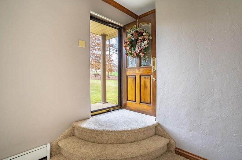 283 Bower Hill Rd, Venetia, PA 15367-1304