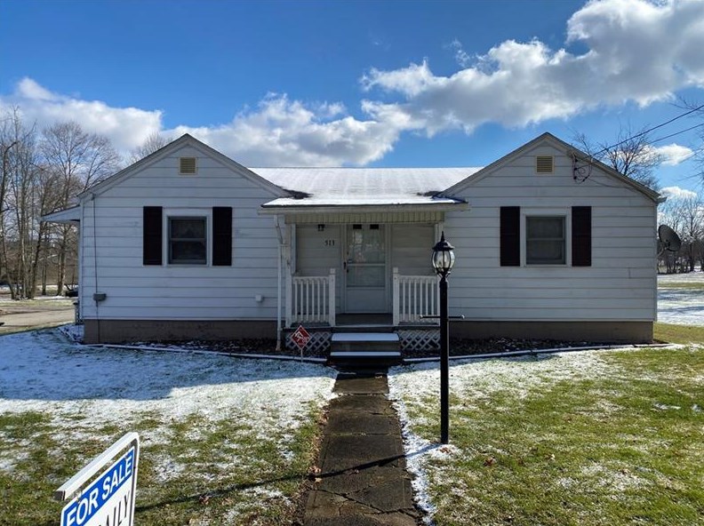 513 Old Waynesburg Rd, Fairdale, PA 15320