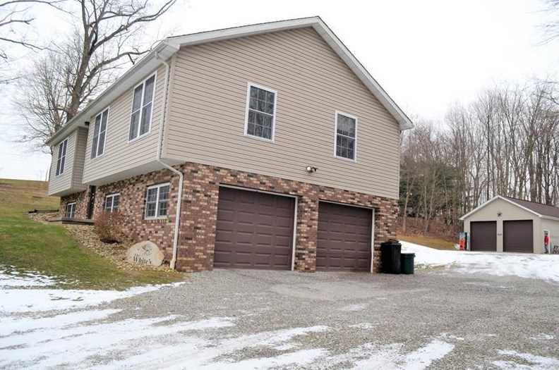 622 Engle Road Ext, Industry, PA 15052-1902