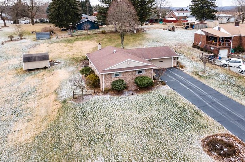 2460 Herr Ln, Ambridge, PA 15003