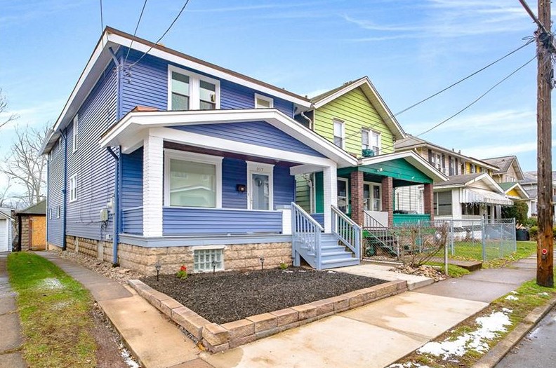 317 Albert St, Turtle Creek, PA 15145-1704