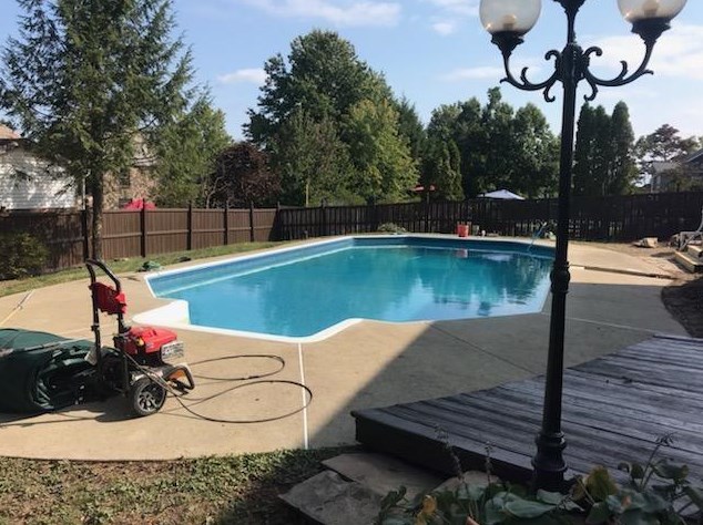 230 Muntz Ave, Butler, PA 16001-6310
