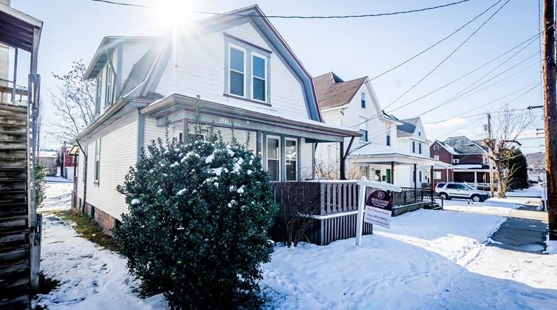 323 Brady St, Butler, PA 16001-5303